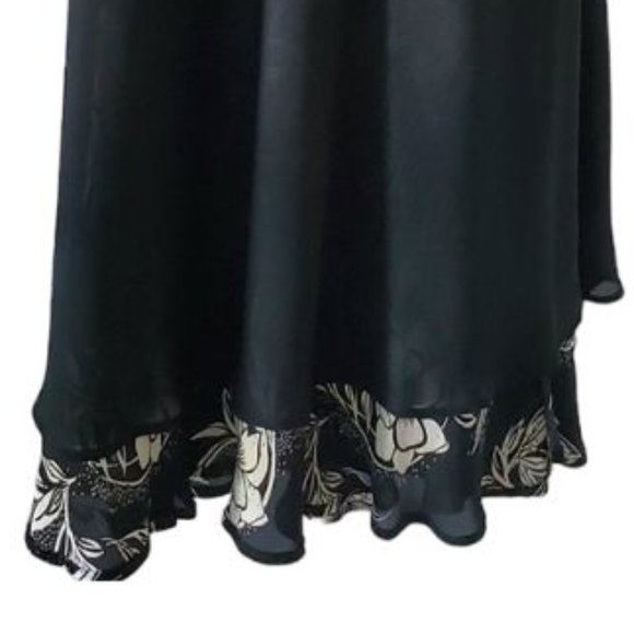 Petite Sophisticate Floral Faux Wrap V-neck Silk Dress | Like New | 4P | Black - Picture 9 of 13